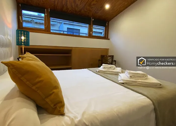 Homyat Prior Isidros, Plaza Mayor * Salamanca