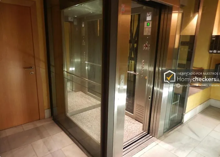 Lejlighed Homyat Prior Isidros, Plaza Mayor